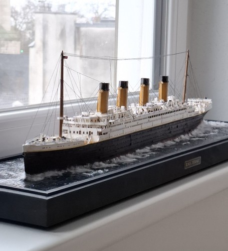 Rms titanic modell led - modell,