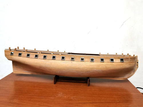 Handgefertigtes holzboot - handgefertigtes,