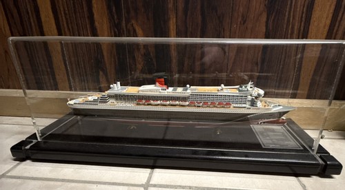 Schiffsmodell cunard queen - schiffsmodell,